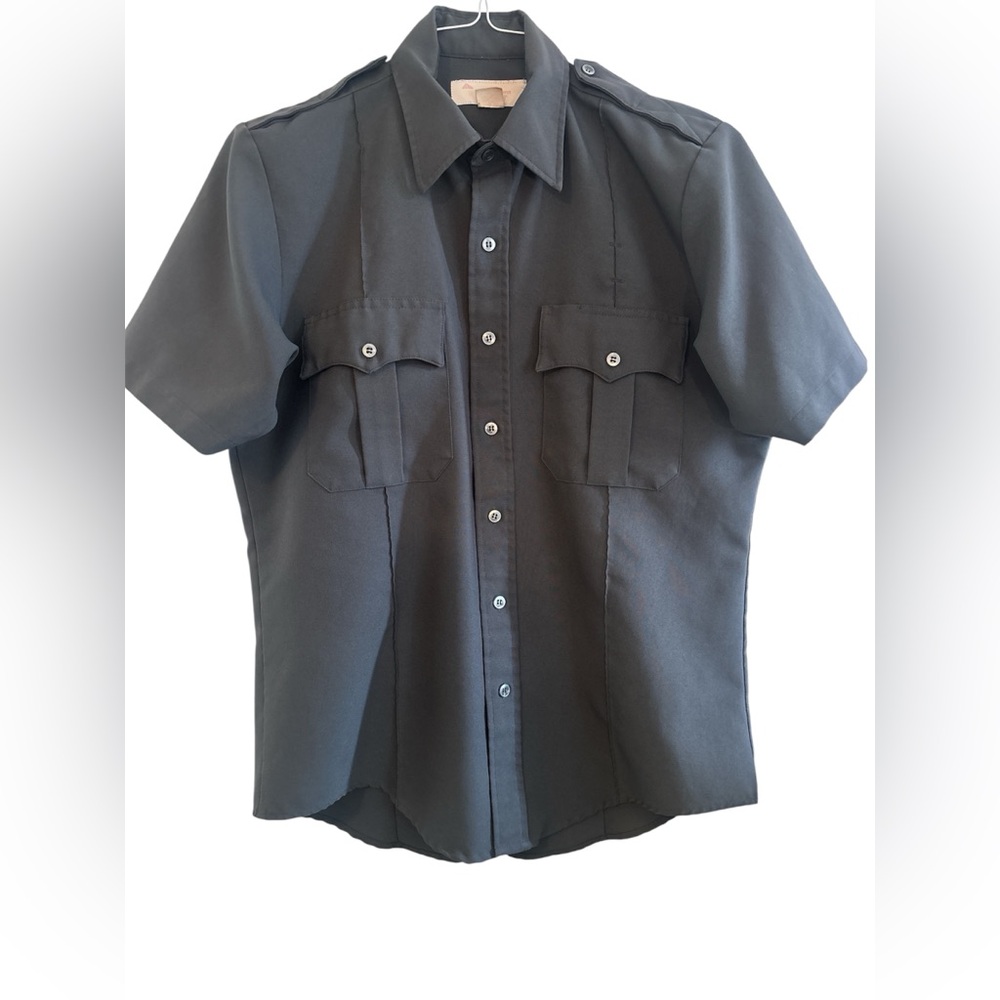 Men's Black Short Sleeve Shirt